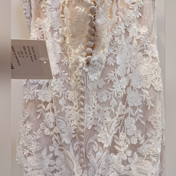 PRICE DROP🛑NWT Stella York Wedding Dress - Picture 14 of 16